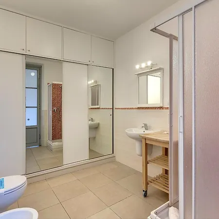 Apartment Benedetta 8 Florence