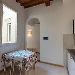 Benedetta 8 *